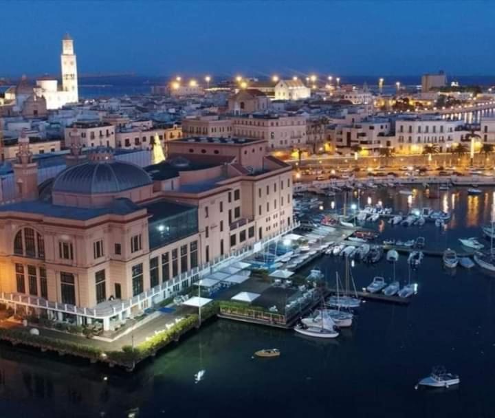 Dimora Dei Veneziani Bari Exterior foto